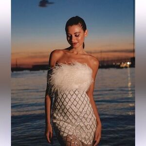 NWOT Amy Lynn Ostrich Feather Dress Hollywood Strapless Glam White Silver Sequin